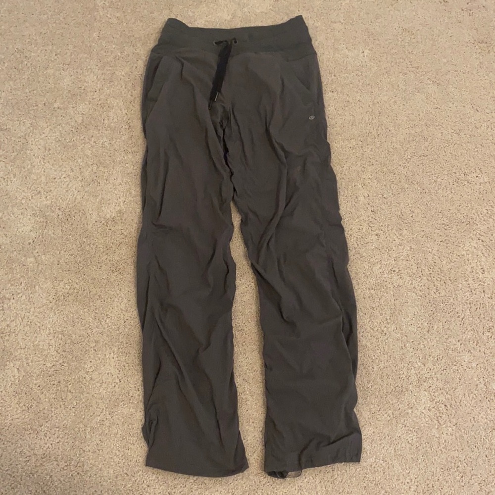 Lululemon Dance Studio Pant 4 Grey Perfect Con